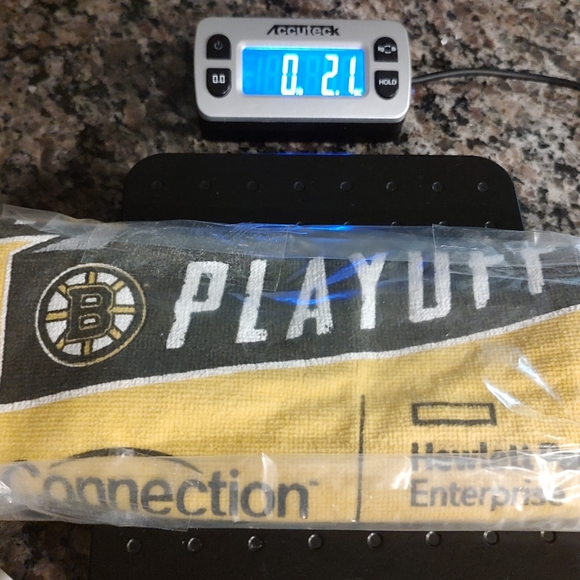 Stanley Cup playoff official Boston Bruins 2019 Playoff Rally Yellow rally towel - Picture 11 of 11